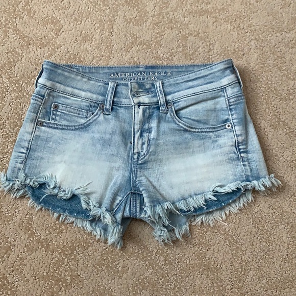 American Eagle Denim Shorts - Picture 1 of 4